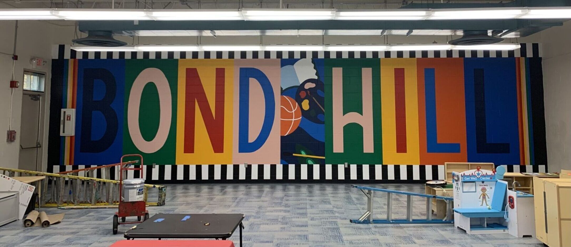 Bond Hill mural