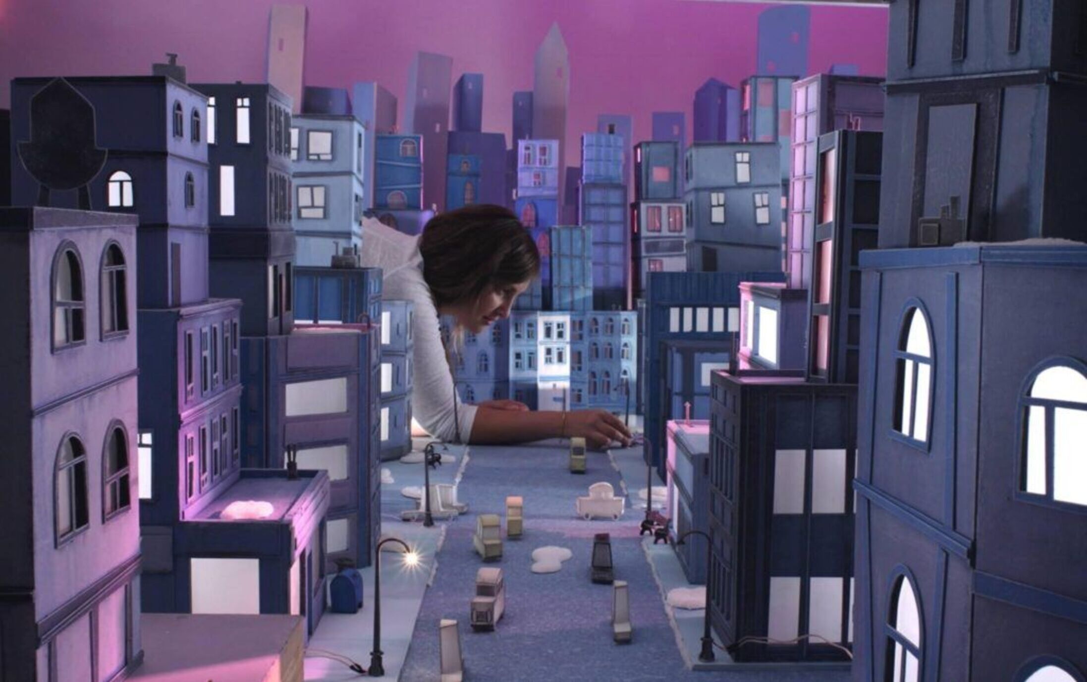 Lizzy klein in stop motion 