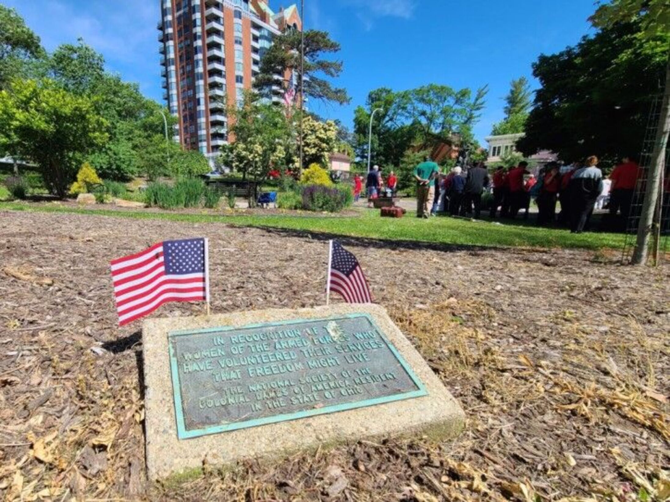 laque in Eden Park honoring female service members